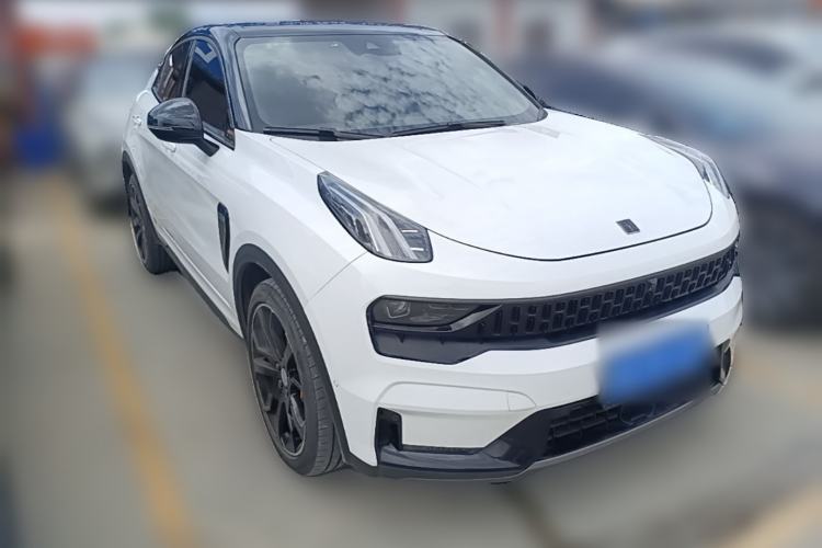 Used Lynk & Co 05 2020 2.0TD Four-Wheel Drive HypeHalo Front Right 45 Deg