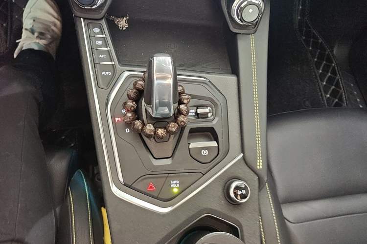 Used Lynk & Co 05 2020 2.0TD Two-Wheel Drive Zhaoyang Plus Gear Lever