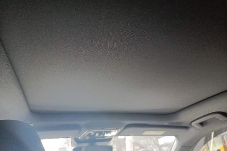 Used Lynk & Co 05 2020 2.0TD Four-Wheel Drive HypeHalo Headliner