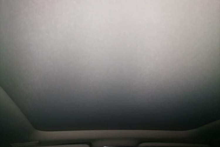 Used Lynk & Co 05 2020 2.0TD Two-Wheel Drive Shine Halo Headliner