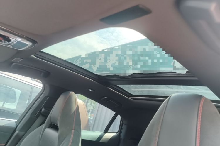 Used Lynk & Co 05 2020 2.0TD Four-Wheel Drive HypeHalo Headliner