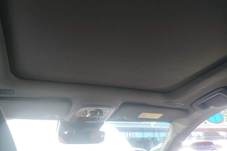 Used Lynk & Co 05 2020 2.0TD Four-Wheel Drive HypeHalo Headliner