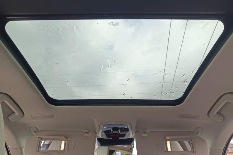 Used Lynk & Co 05 2020 2.0TD Two-Wheel Drive Zhaoyang Plus Headliner