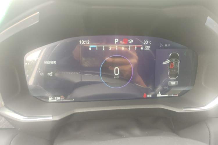 Used Lynk & Co 05 2020 2.0TD Two-Wheel Drive Shine Halo Instrument Cluster
