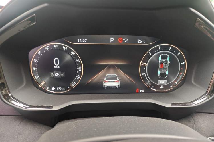Used Lynk & Co 05 2020 2.0TD Four-Wheel Drive HypeHalo Instrument Cluster