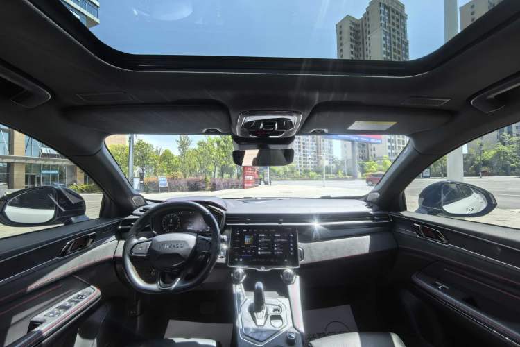 Used Lynk & Co 05 2020 2.0TD Four-Wheel Drive HypeHalo Interior 2