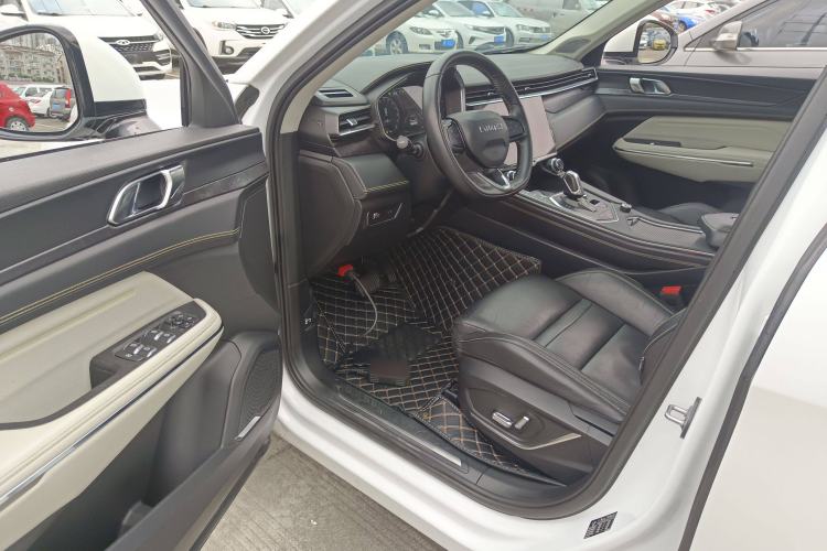 Used Lynk & Co 05 2020 2.0TD Two-Wheel Drive Zhaoyang Plus Interior 3