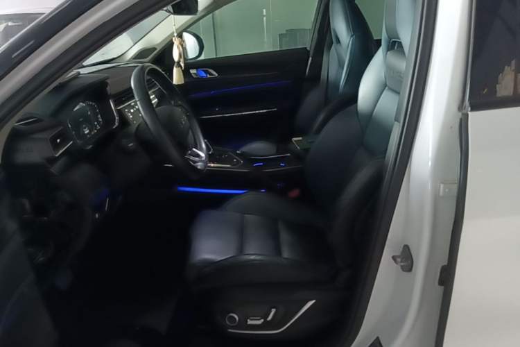 Used Lynk & Co 05 2020 2.0TD Two-Wheel Drive Shine Halo Left Front Seat
