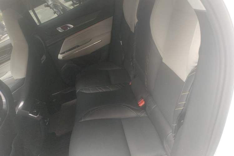 Used Lynk & Co 05 2020 2.0TD Two-Wheel Drive Shine Halo Left Rear Seat