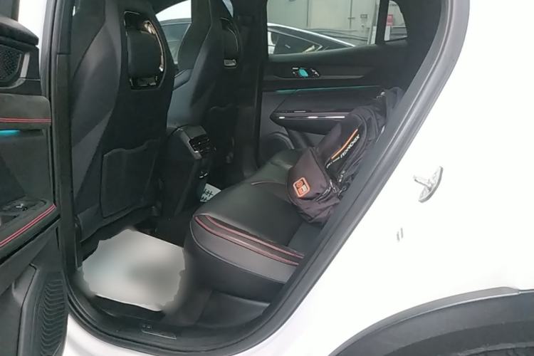 Used Lynk & Co 05 2020 2.0TD Four-Wheel Drive HypeHalo Left Rear Seat