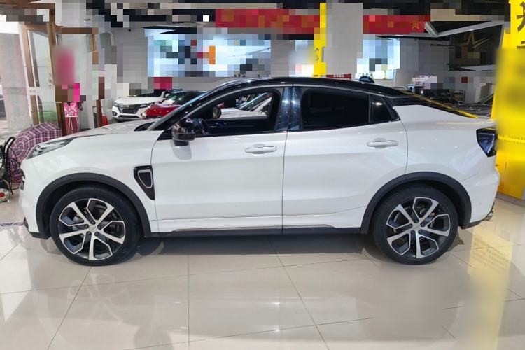 Used Lynk & Co 05 2020 2.0TD Four-Wheel Drive HypeHalo Left Side