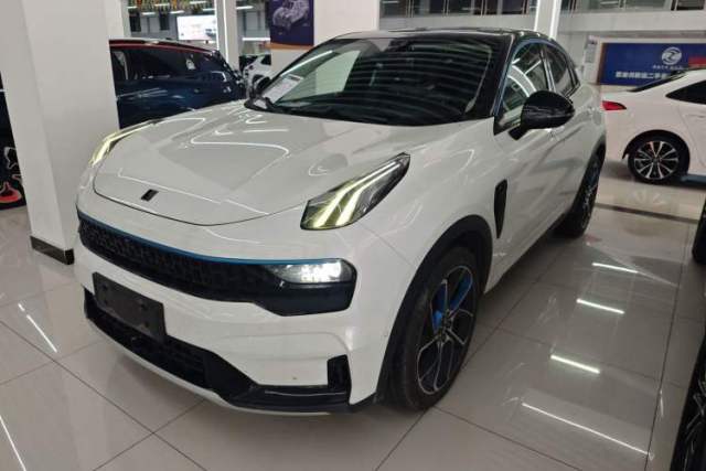 Used Lynk & Co 05 2020 2.0TD Two-Wheel Drive Shine Halo