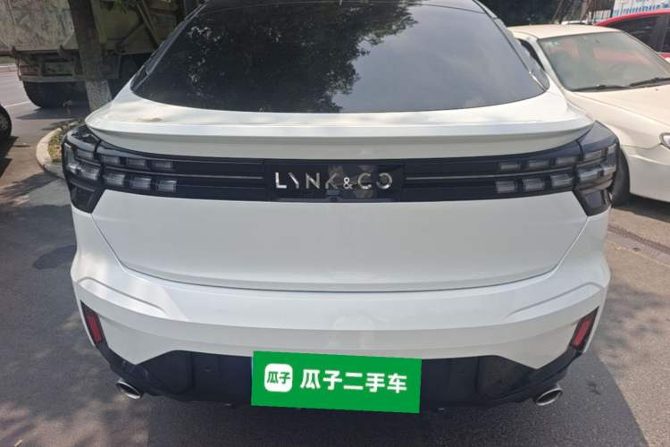Used Lynk & Co 05 2020 2.0TD Four-Wheel Drive HypeHalo Rear