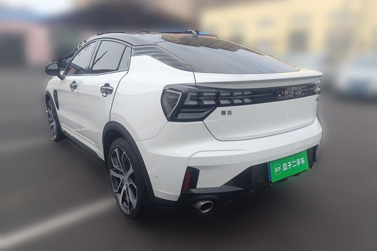 Used Lynk & Co 05 2020 2.0TD Four-Wheel Drive HypeHalo Rear Left 45 Deg