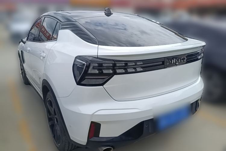 Used Lynk & Co 05 2020 2.0TD Four-Wheel Drive HypeHalo Rear Left 45 Deg