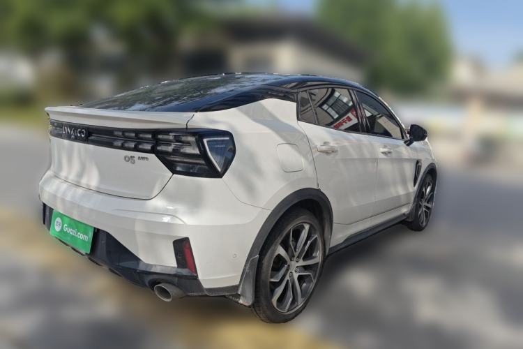 Used Lynk & Co 05 2020 2.0TD Four-Wheel Drive HypeHalo Rear Right 45 Deg