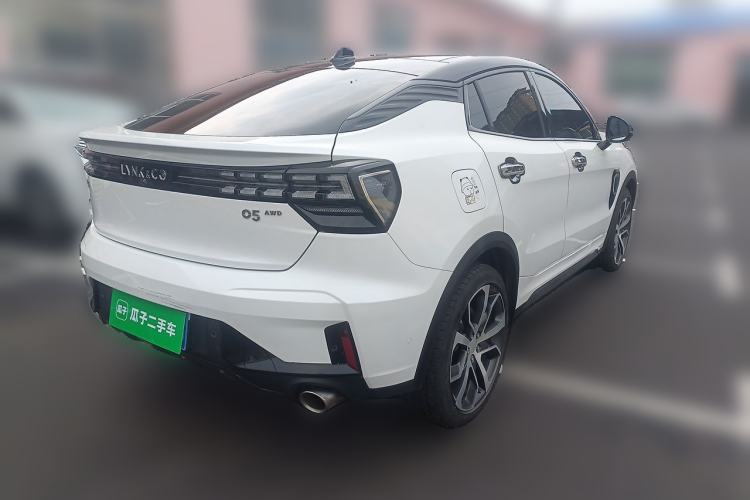 Used Lynk & Co 05 2020 2.0TD Four-Wheel Drive HypeHalo Rear Right 45 Deg