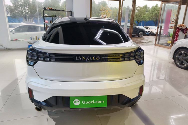 Used Lynk & Co 05 2020 2.0TD Four-Wheel Drive HypeHalo Rear