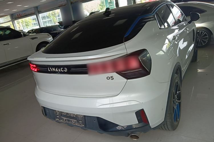 Used Lynk & Co 05 2020 2.0TD Two-Wheel Drive Shine Halo Rear