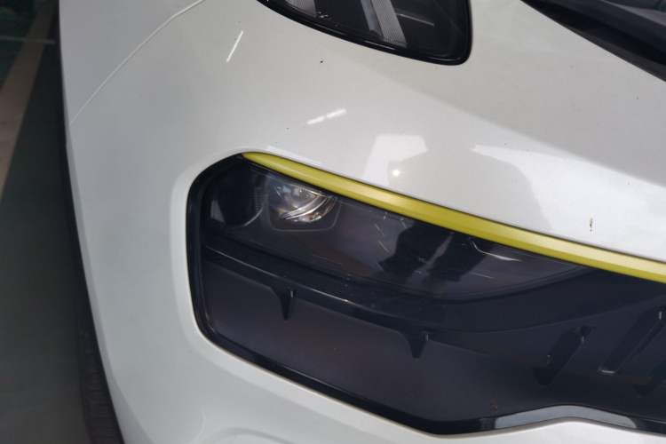 Used Lynk & Co 05 2020 2.0TD Two-Wheel Drive Zhaoyang Plus Right Front Headlight