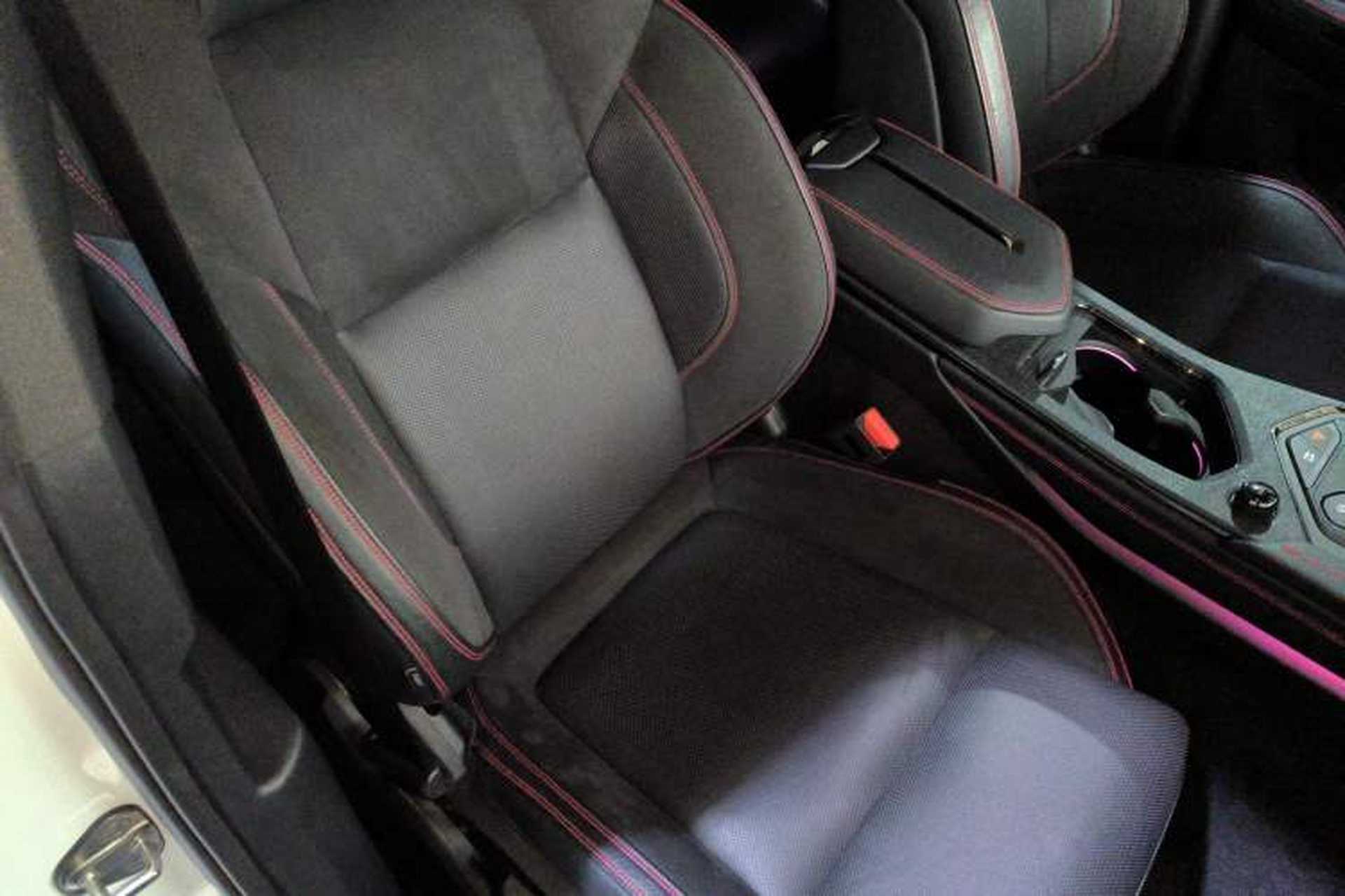 Used Lynk & Co 05 2020 2.0TD Four-Wheel Drive Genie Plus Right Front Seat