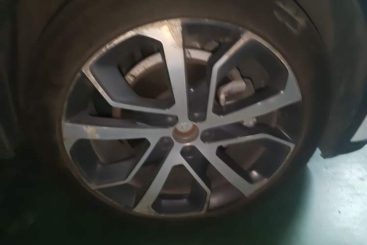 Used Lynk & Co 05 2020 2.0TD Four-Wheel Drive HypeHalo Right Front Wheel Hub