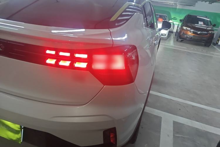 Used Lynk & Co 05 2020 2.0TD Two-Wheel Drive Shine Halo Right Rear Taillight
