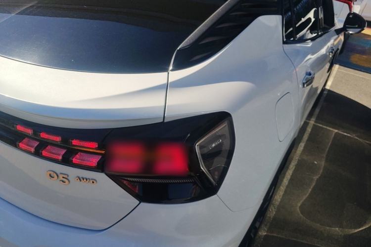Used Lynk & Co 05 2020 2.0TD Four-Wheel Drive HypeHalo Right Rear Taillight