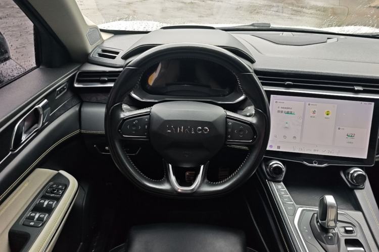 Used Lynk & Co 05 2020 2.0TD Two-Wheel Drive Shine Halo Steering Wheel