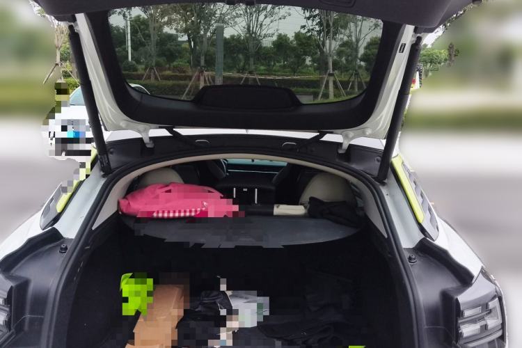 Used Lynk & Co 05 2020 2.0TD Two-Wheel Drive Zhaoyang Plus Trunk
