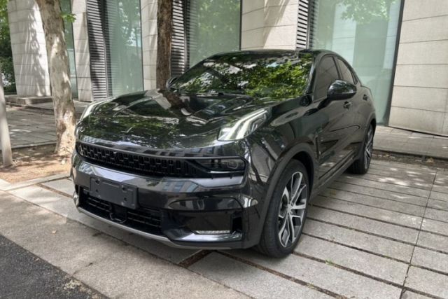 Used Lynk & Co 05 2022 2.0TD Four-Wheel Drive Dynamic Halo