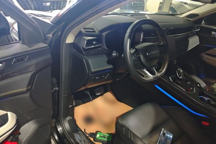 Used Lynk & Co 05 2022 2.0T Two-Wheel Drive Shine Halo Driver Seat
