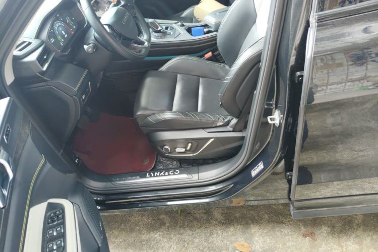 Used Lynk & Co 05 2022 2.0T Two-Wheel Drive Shine Halo Driver Seat