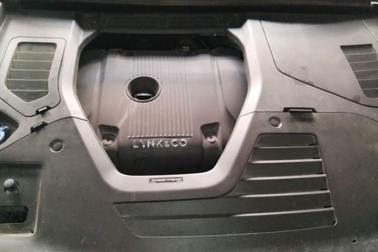 Used Lynk & Co 05 2022 2.0T Two-Wheel Drive Shine Halo Engine Bay