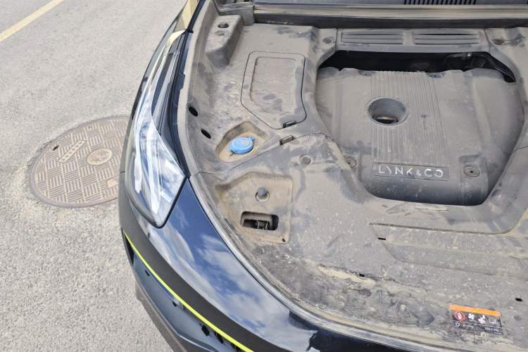 Used Lynk & Co 05 2022 2.0T Two-Wheel Drive Shine Halo Engine Bay Right