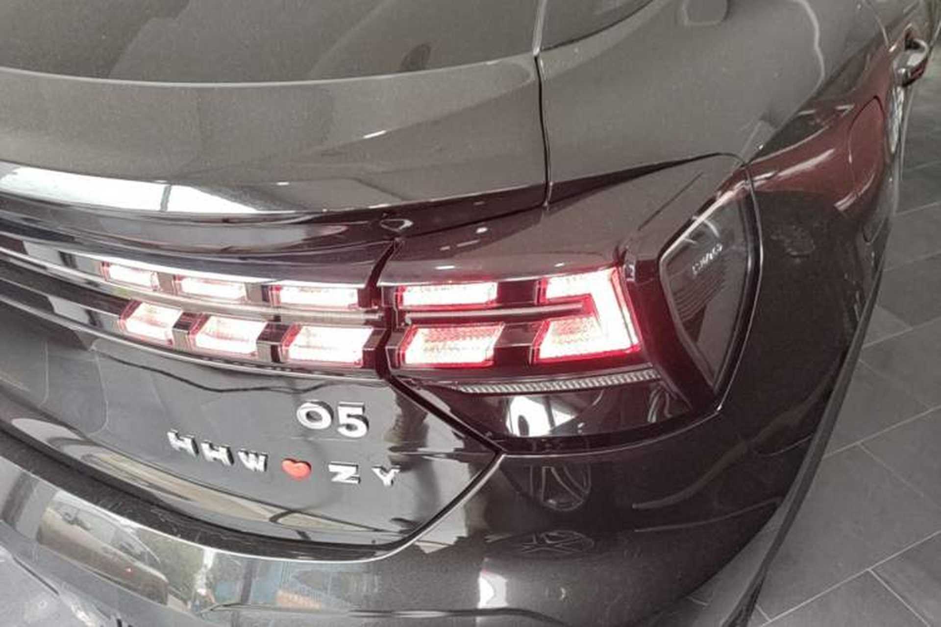 Used Lynk & Co 05 2022 2.0T Two-Wheel Drive Shine Halo Exterior 3