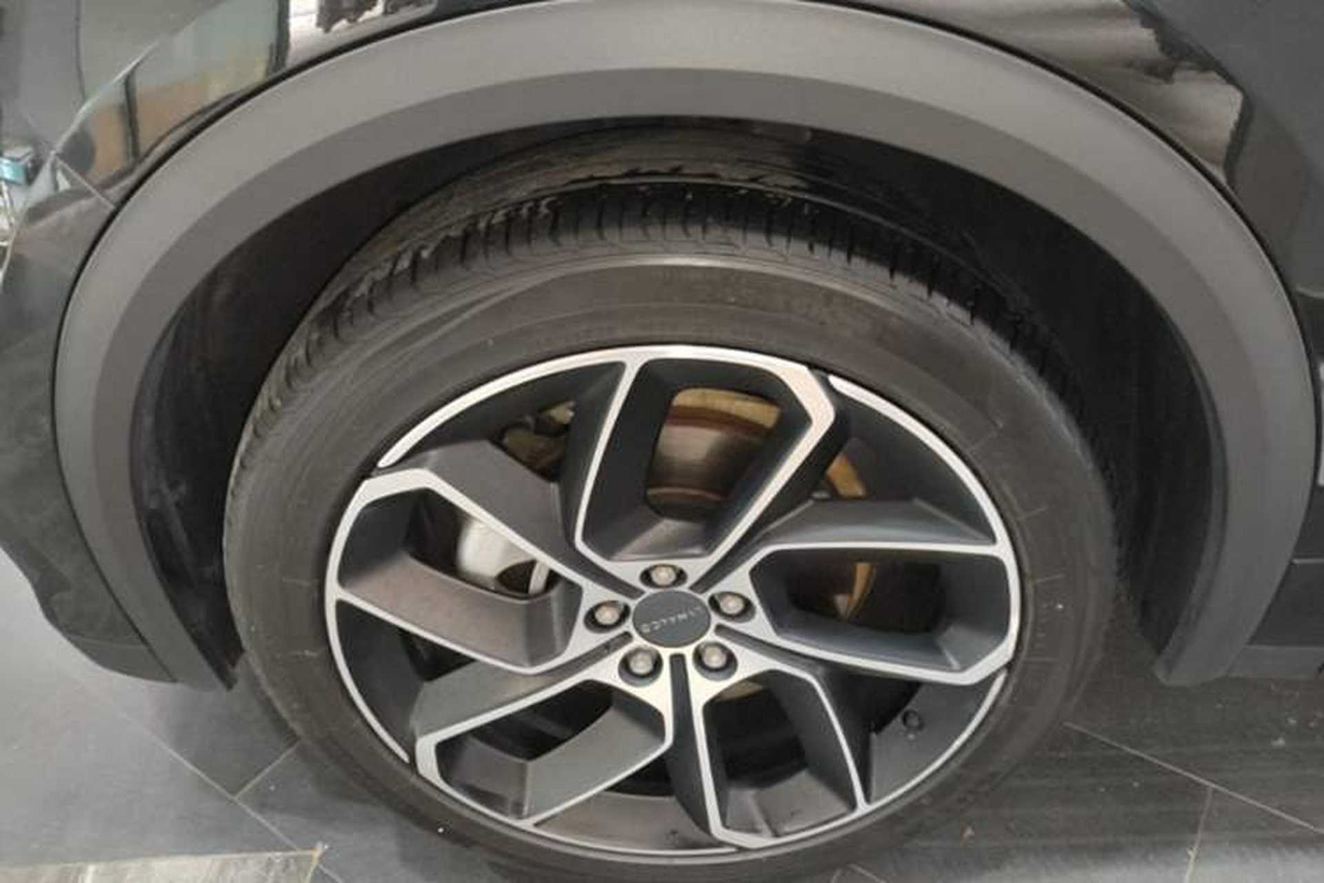 Used Lynk & Co 05 2022 2.0T Two-Wheel Drive Shine Halo Exterior 4