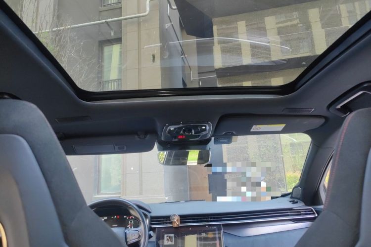 Used Lynk & Co 05 2022 2.0TD Four-Wheel Drive Dynamic Halo Headliner