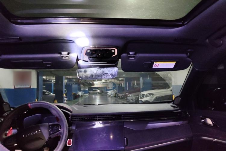 Used Lynk & Co 05 2022 2.0TD Four-Wheel Drive Dynamic Halo Headliner