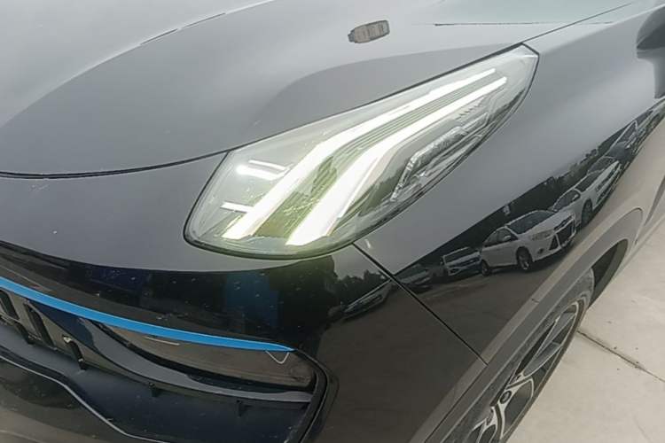 Used Lynk & Co 05 2022 2.0T Two-Wheel Drive Shine Halo Left Front Headlight