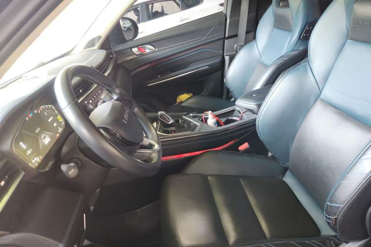 Used Lynk & Co 05 2022 2.0T Two-Wheel Drive Shine Halo Left Front Seat