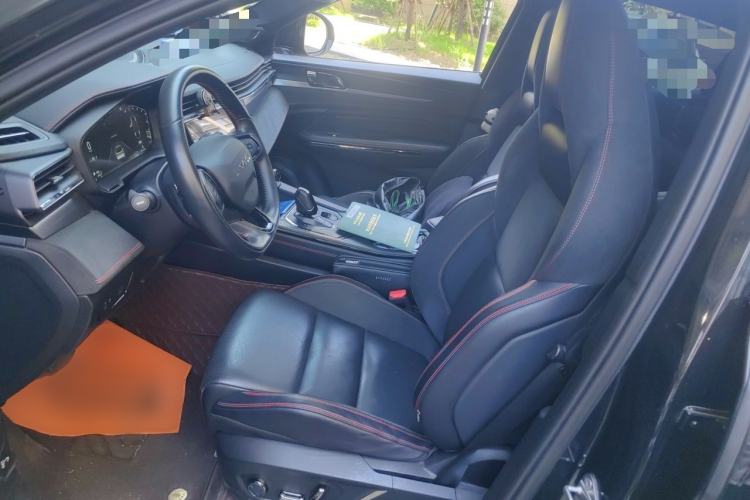 Used Lynk & Co 05 2022 2.0TD Four-Wheel Drive Dynamic Halo Left Front Seat