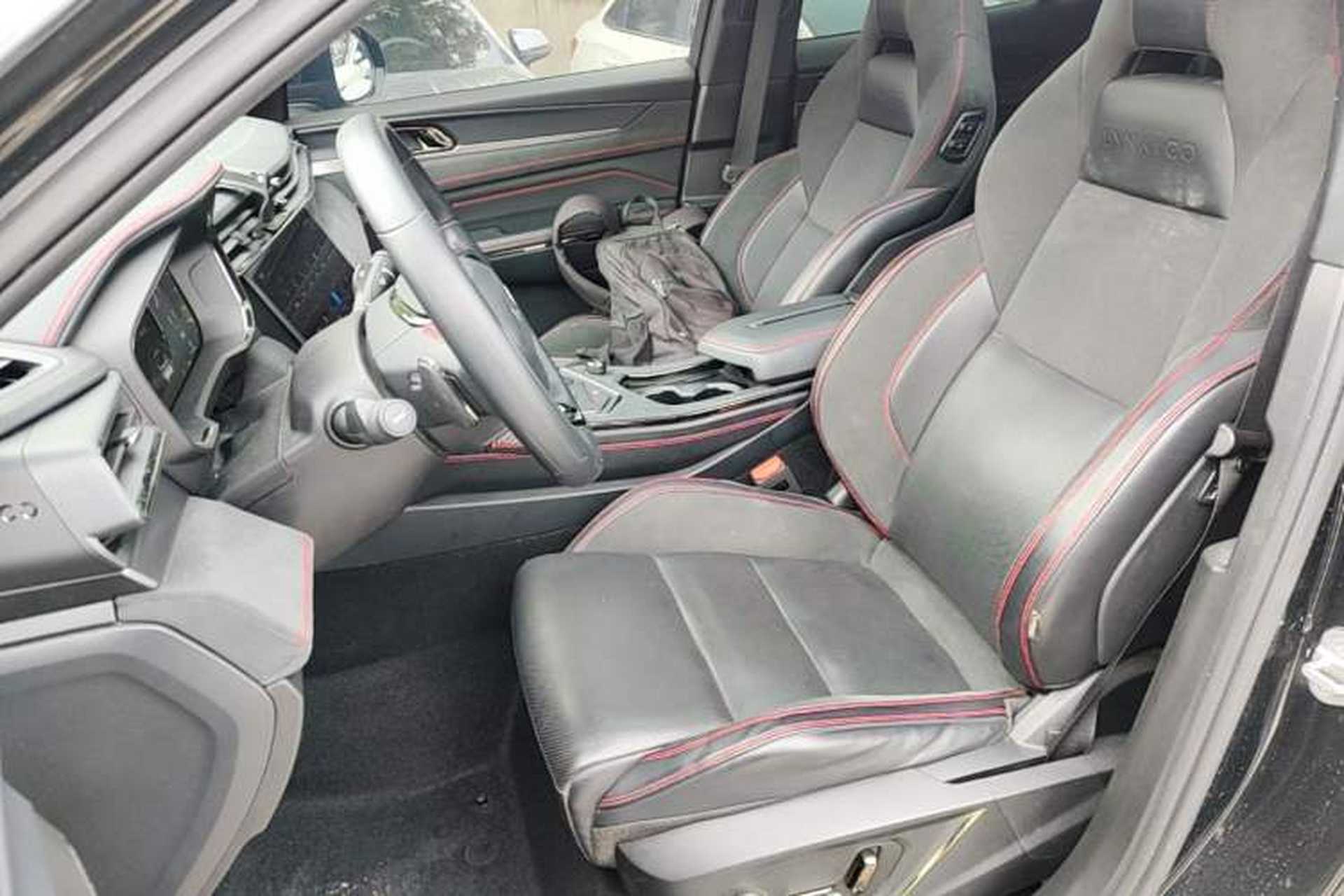 Used Lynk & Co 05 2022 2.0TD Four-Wheel Drive Dynamic Halo Left Front Seat