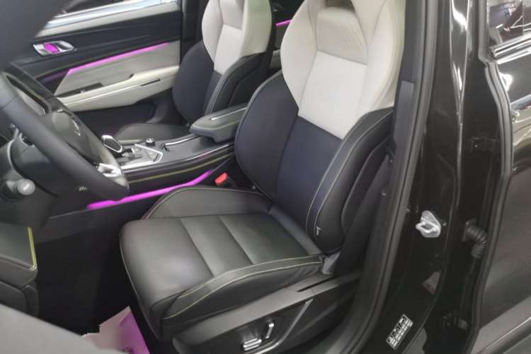 Used Lynk & Co 05 2022 2.0TD Two-Wheel Drive Zhaoyang Plus Left Front Seat