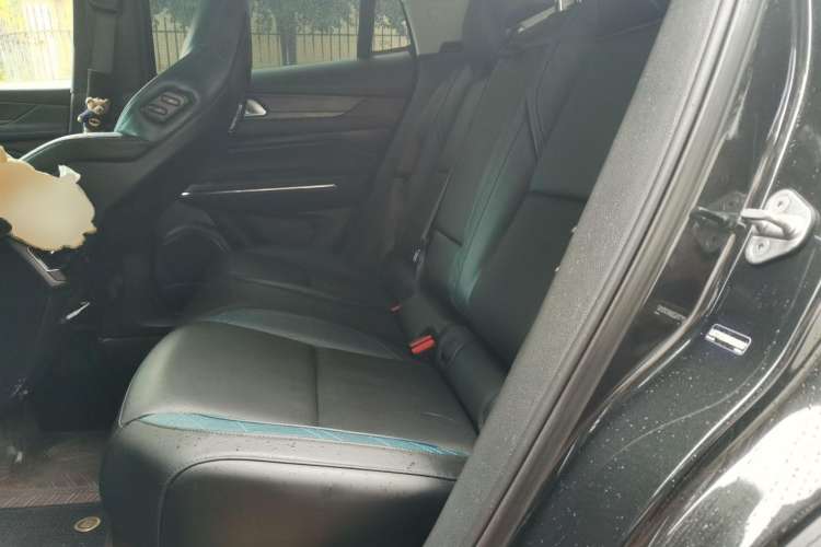 Used Lynk & Co 05 2022 2.0T Two-Wheel Drive Shine Halo Left Rear Seat
