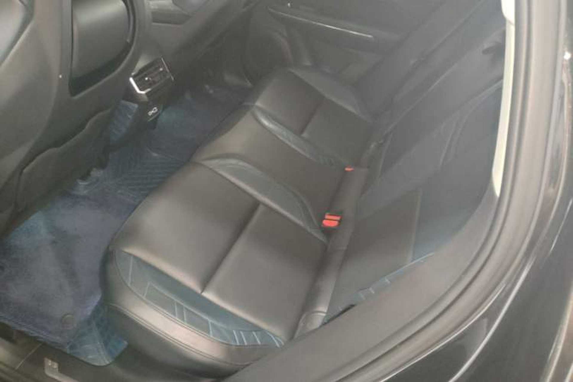 Used Lynk & Co 05 2022 2.0T Two-Wheel Drive Shine Halo Left Rear Seat