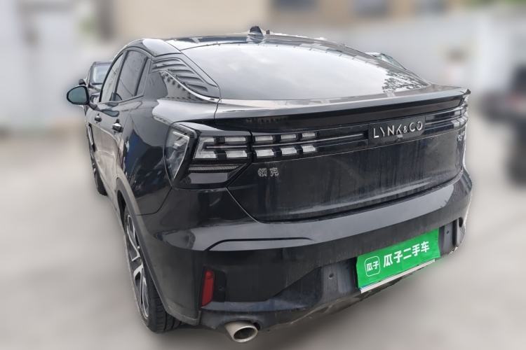 Used Lynk & Co 05 2022 2.0TD Four-Wheel Drive Dynamic Halo Rear Left 45 Deg