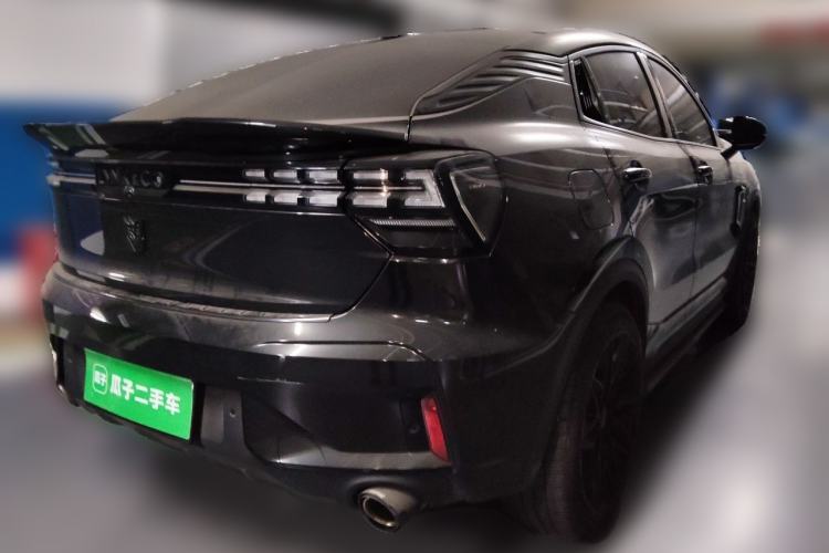 Used Lynk & Co 05 2022 2.0TD Four-Wheel Drive Dynamic Halo Rear Right 45 Deg