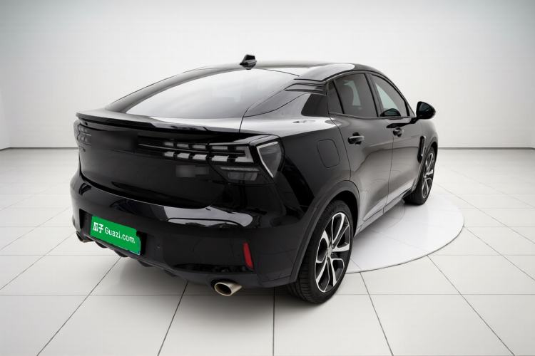 Used Lynk & Co 05 2022 2.0TD Four-Wheel Drive Dynamic Halo Rear Right 45 Deg