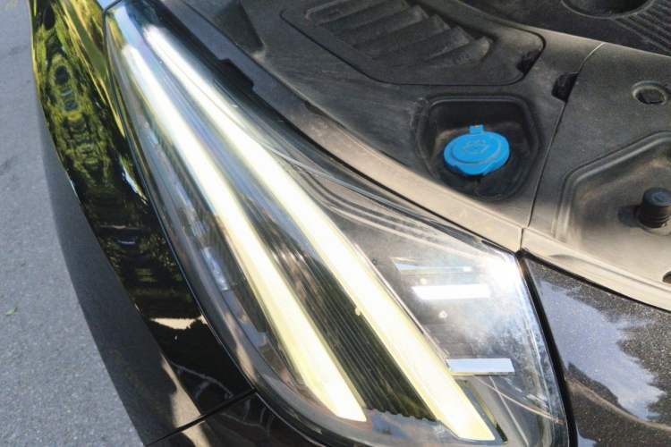 Used Lynk & Co 05 2022 2.0T Two-Wheel Drive Shine Halo Right Front Headlight